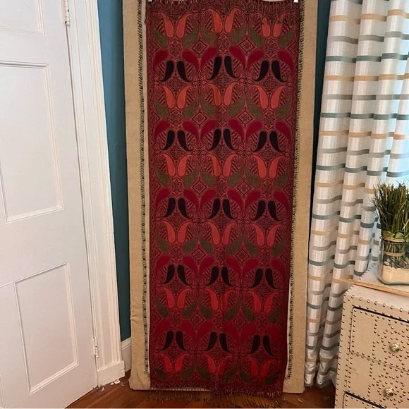PASHMINA Silk Blend Oversize Paisley Wrap / Scarf
